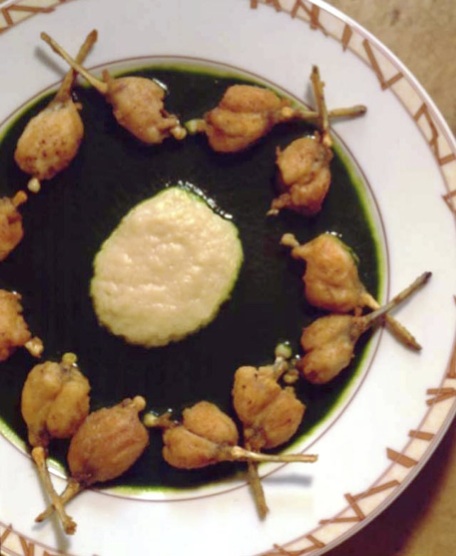 Frog legs with garlic and cilantro - Taste of Beirut